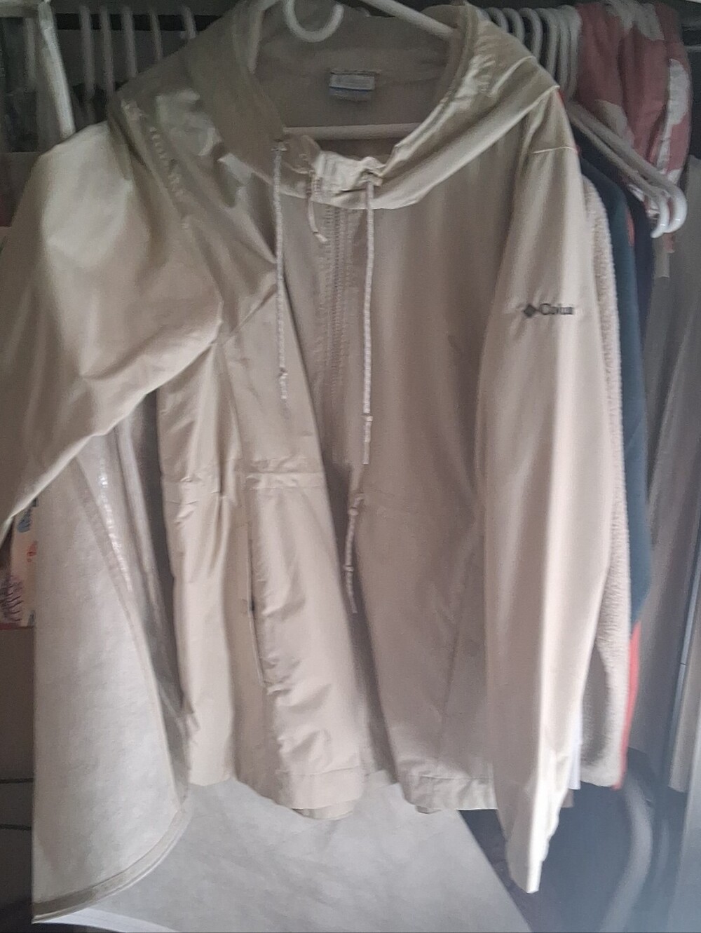 Columbia Light Beige Hooded Rain Jacket